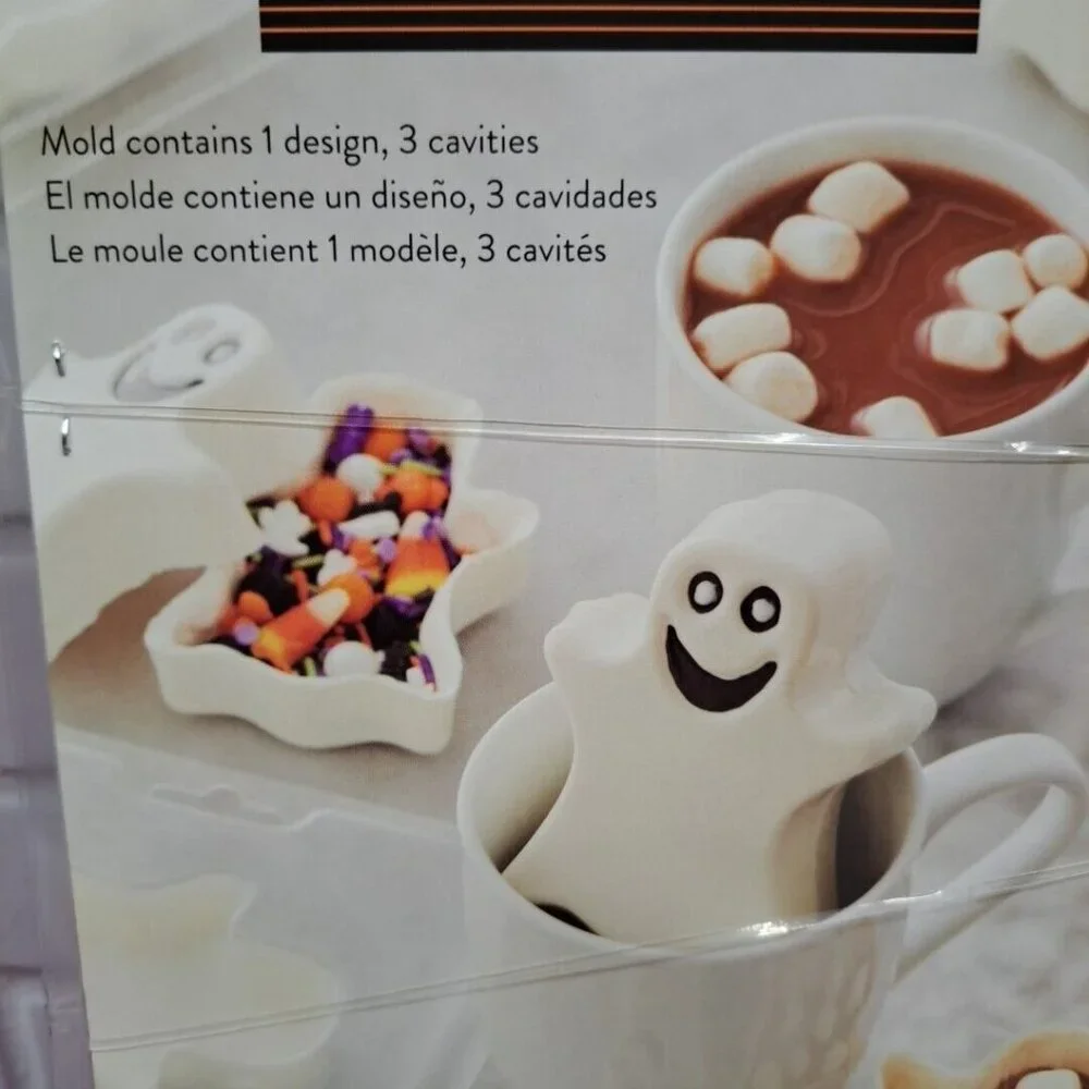 NIP Wilton Halloween3 Cavity, Ghost‎ Cocoa Bomb Candy Mold, 2 Packs-2115-0-0238